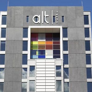 Alt Hotel Toronto Airport